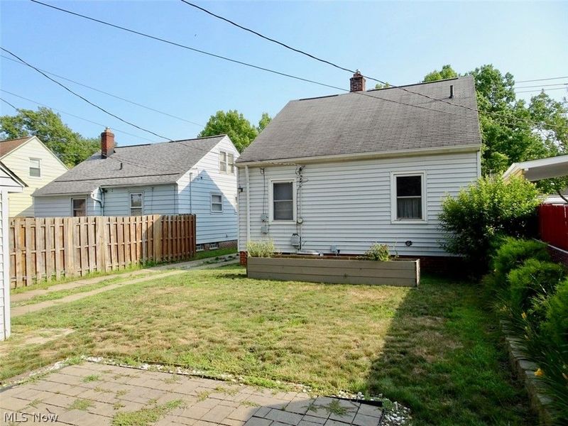 1610 Mayview Avenue, Cleveland, OH 44109 Photo 3