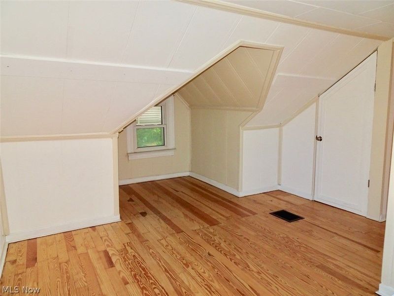 1610 Mayview Avenue, Cleveland, OH 44109 Photo 30
