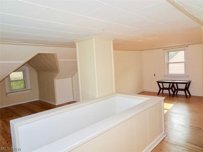 1610 Mayview Avenue, Cleveland, OH 44109 Photo 33