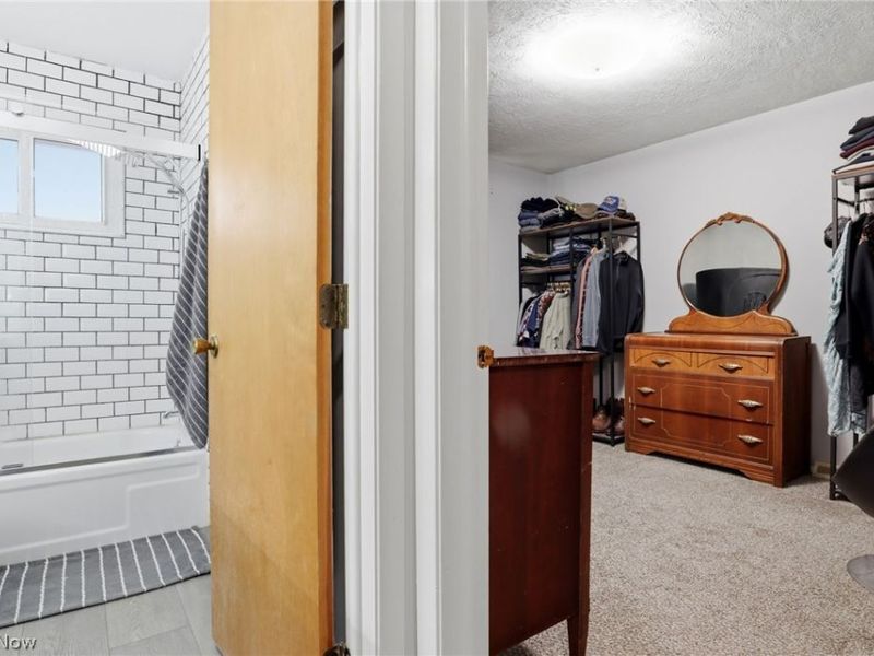 4352 Sky Lane Drive, Cleveland, OH 44109 Photo 26