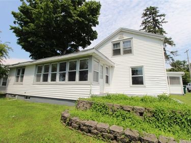 850 County Route 37, Central Square, NY 13036