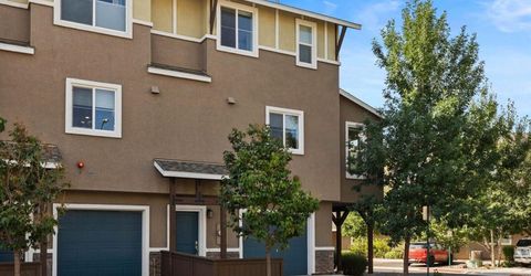 200 Mark Jeffrey Lane, Reno, NV 89503 Photo