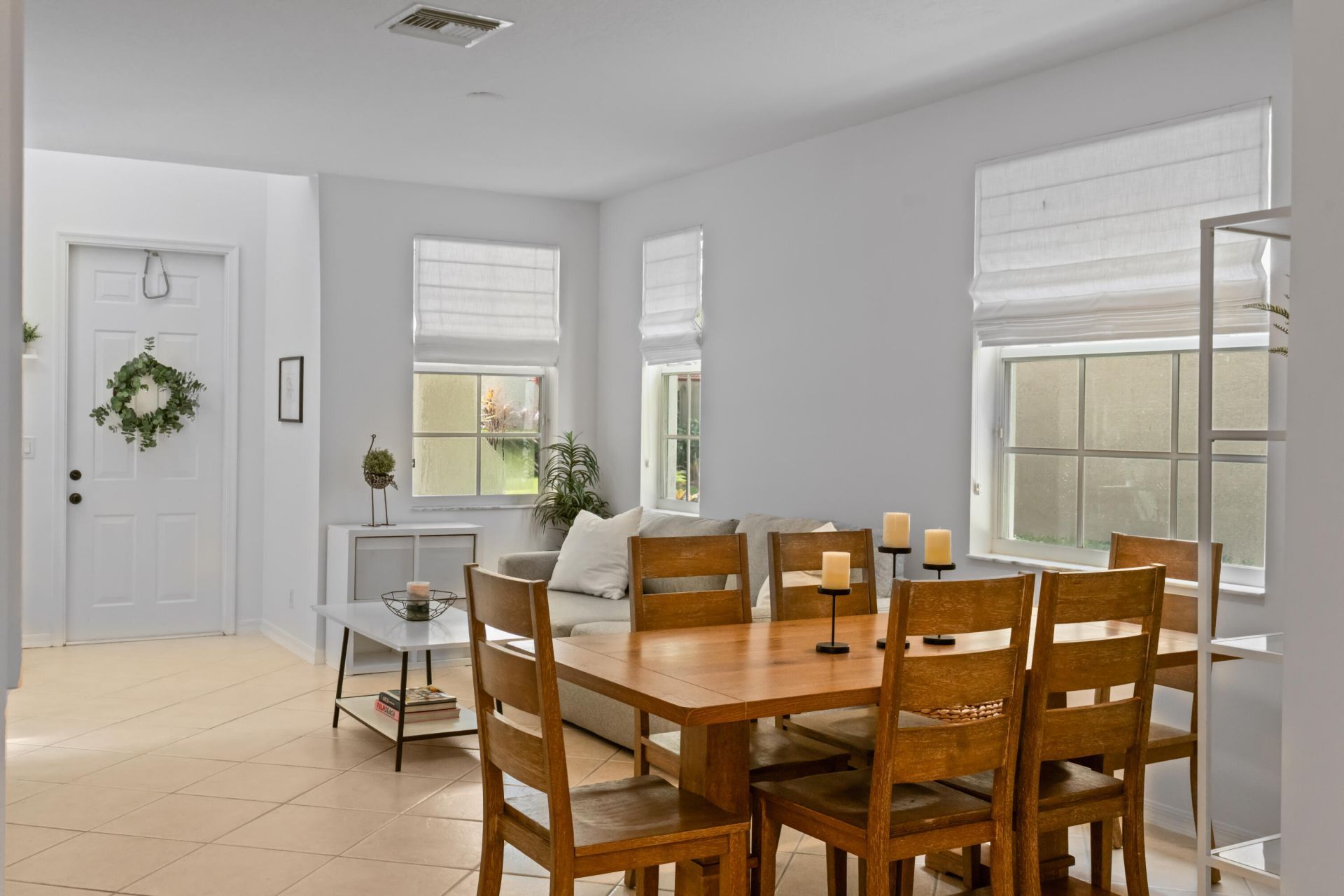 445 Pumpkin Drive, Palm Beach Gardens, FL 33410 Photo