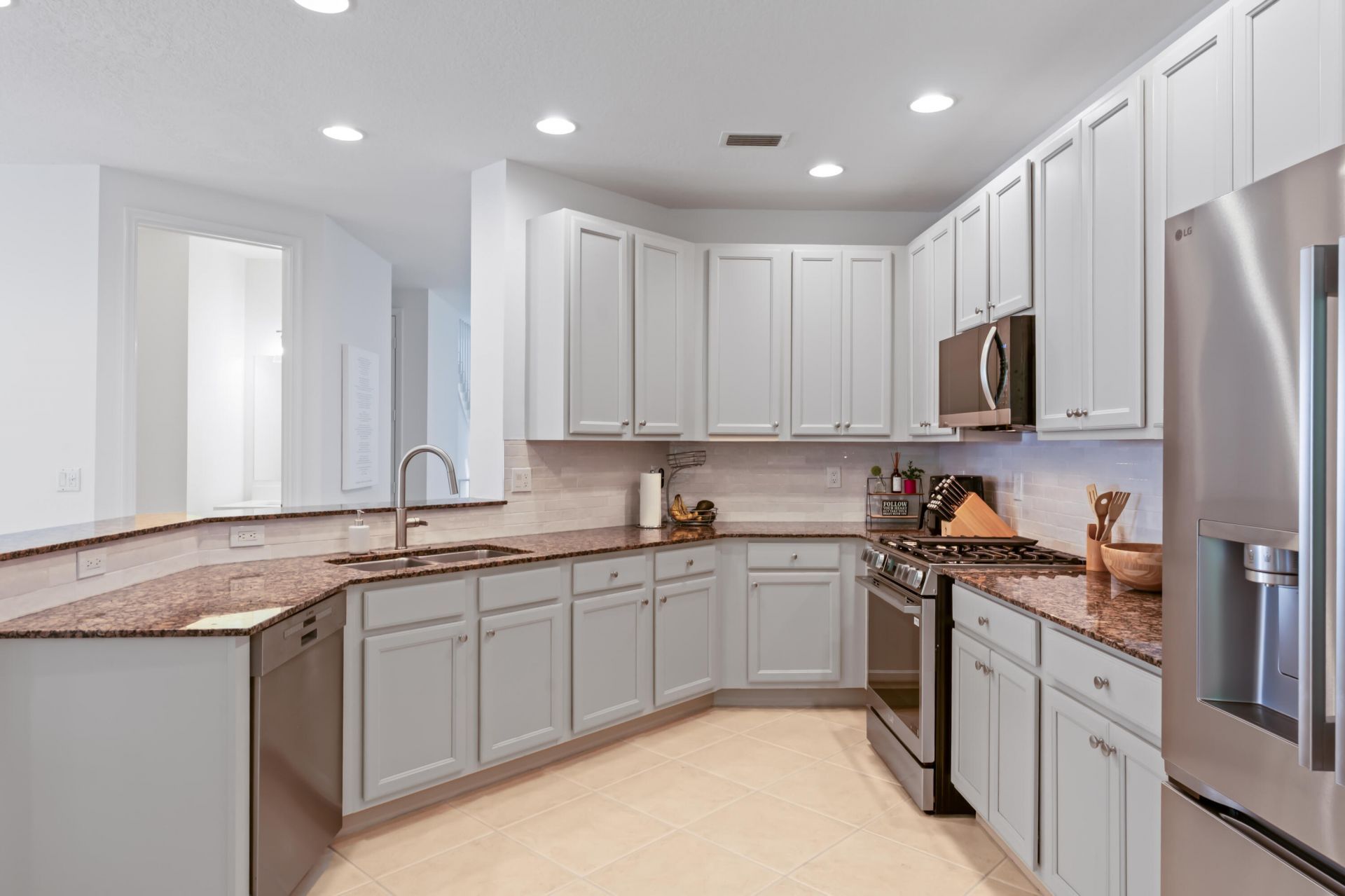 445 Pumpkin Drive, Palm Beach Gardens, FL 33410 Photo