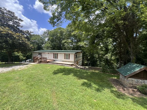 2205 Dowell Branch Rd , Columbia, TN 38401