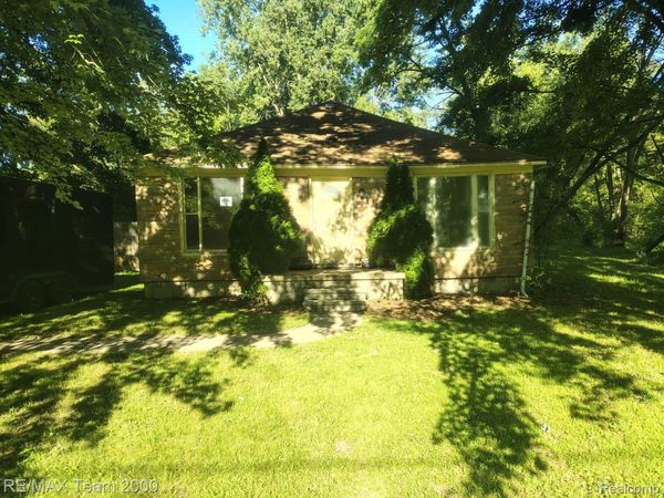 22500 Sumpter Road , Sumpter Township, Mi 48111
