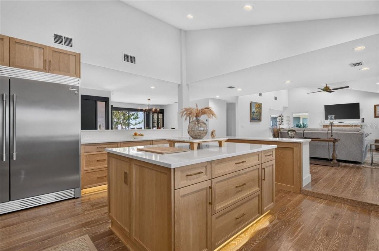 2862 Shady Oak Court, Clearwater, FL 33761 Photo