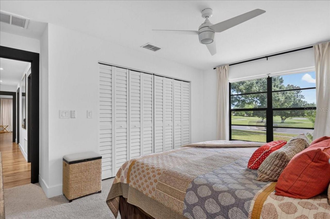 2862 Shady Oak Court, Clearwater, FL 33761 Photo