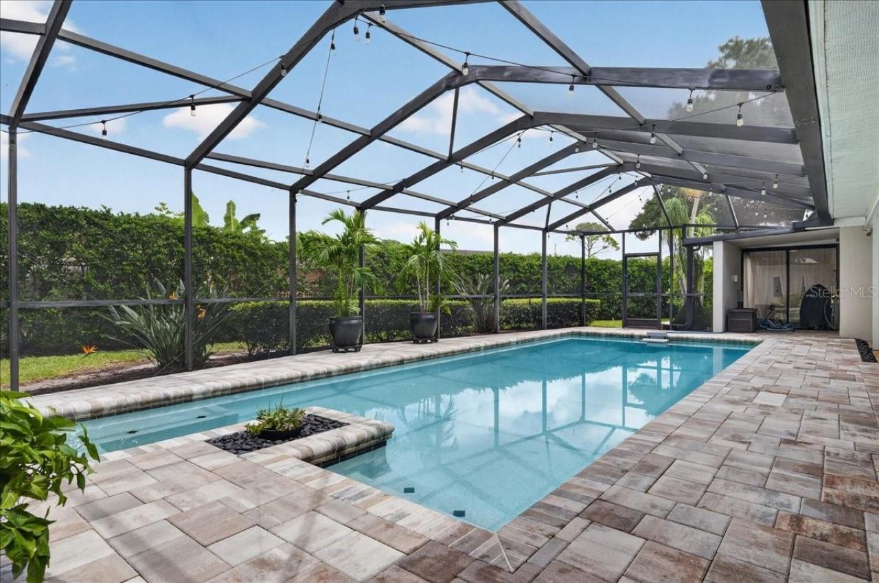 2862 Shady Oak Court, Clearwater, FL 33761 Photo