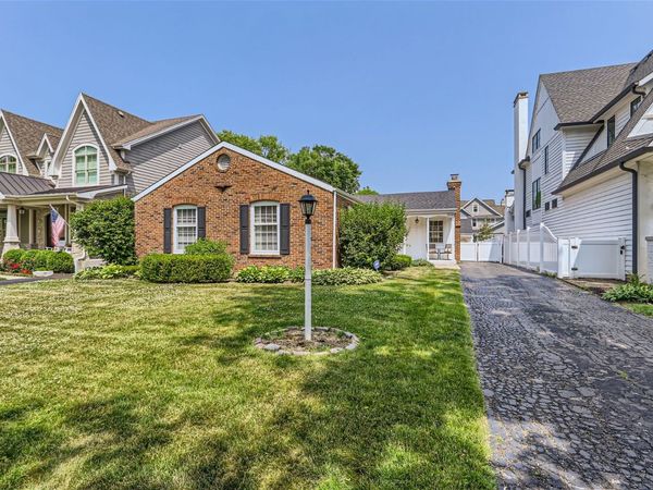 5309 Central Avenue , Western Springs, IL 60558