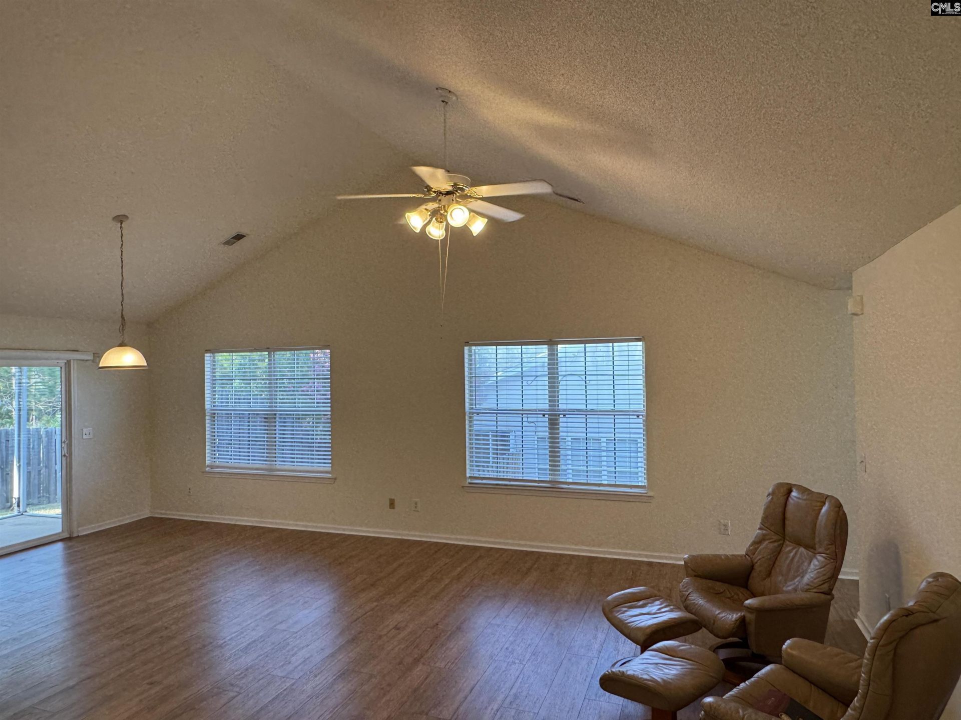 311 Stueber Drive Photo 10
