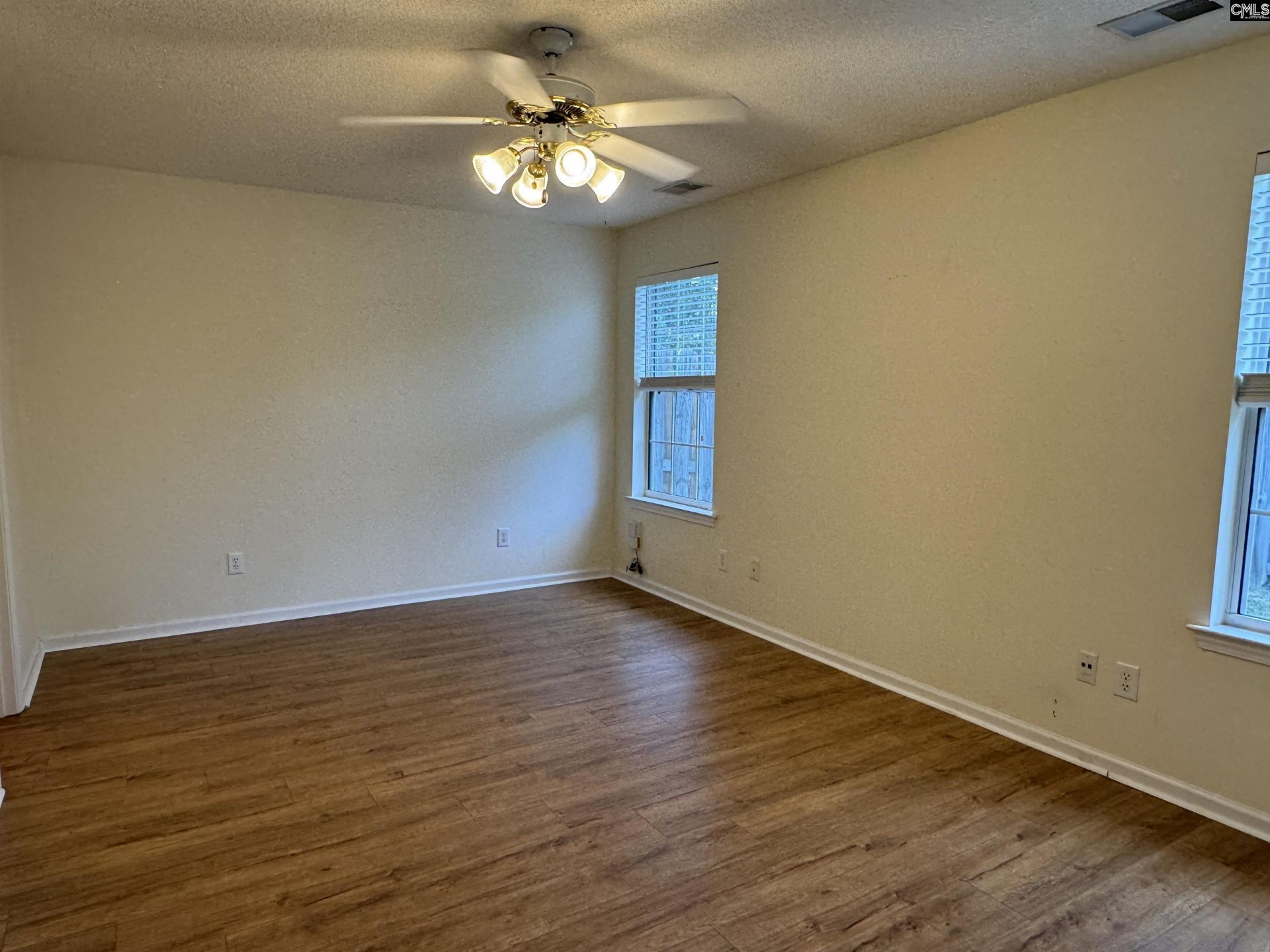 311 Stueber Drive Photo 16