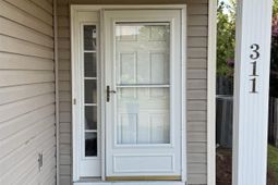 311 Stueber Drive photo 4