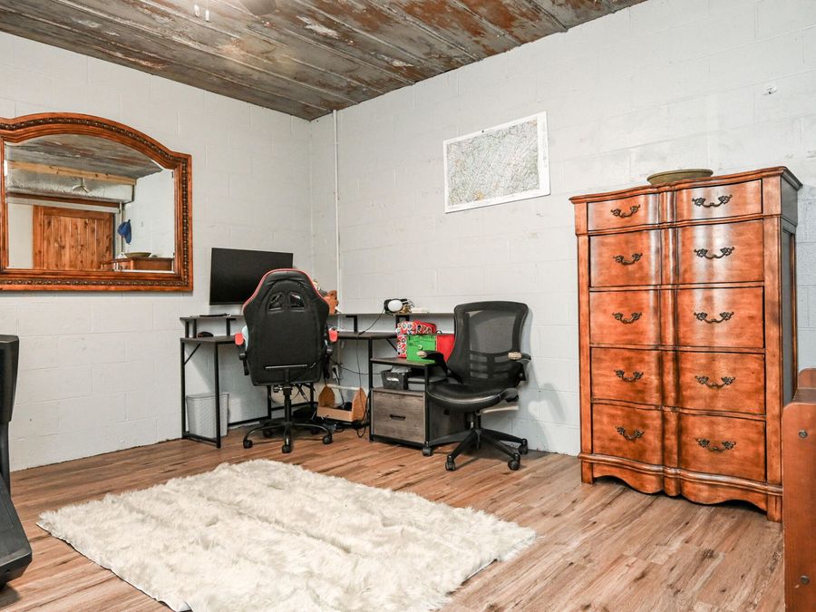 Property Image 43