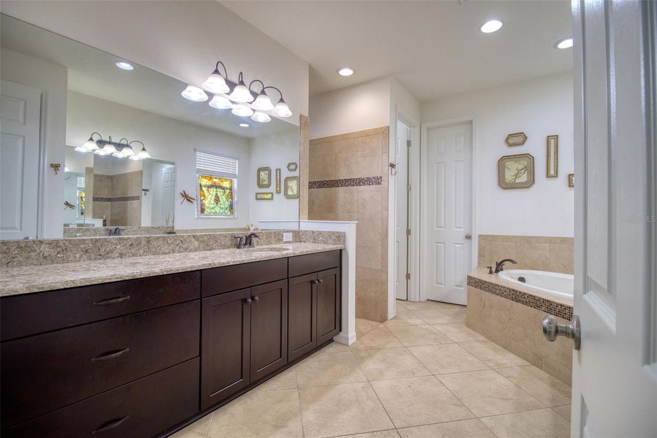 26888 Fiddlewood Loop, Wesley Chapel, FL 33544 Photo