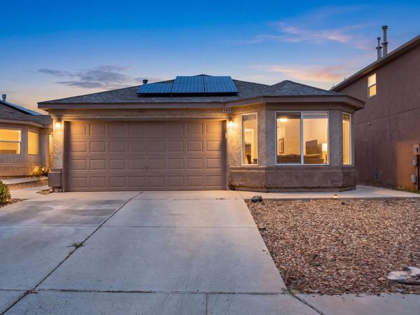 9009 Lower Meadow Trail SW, Albuquerque, NM 87121