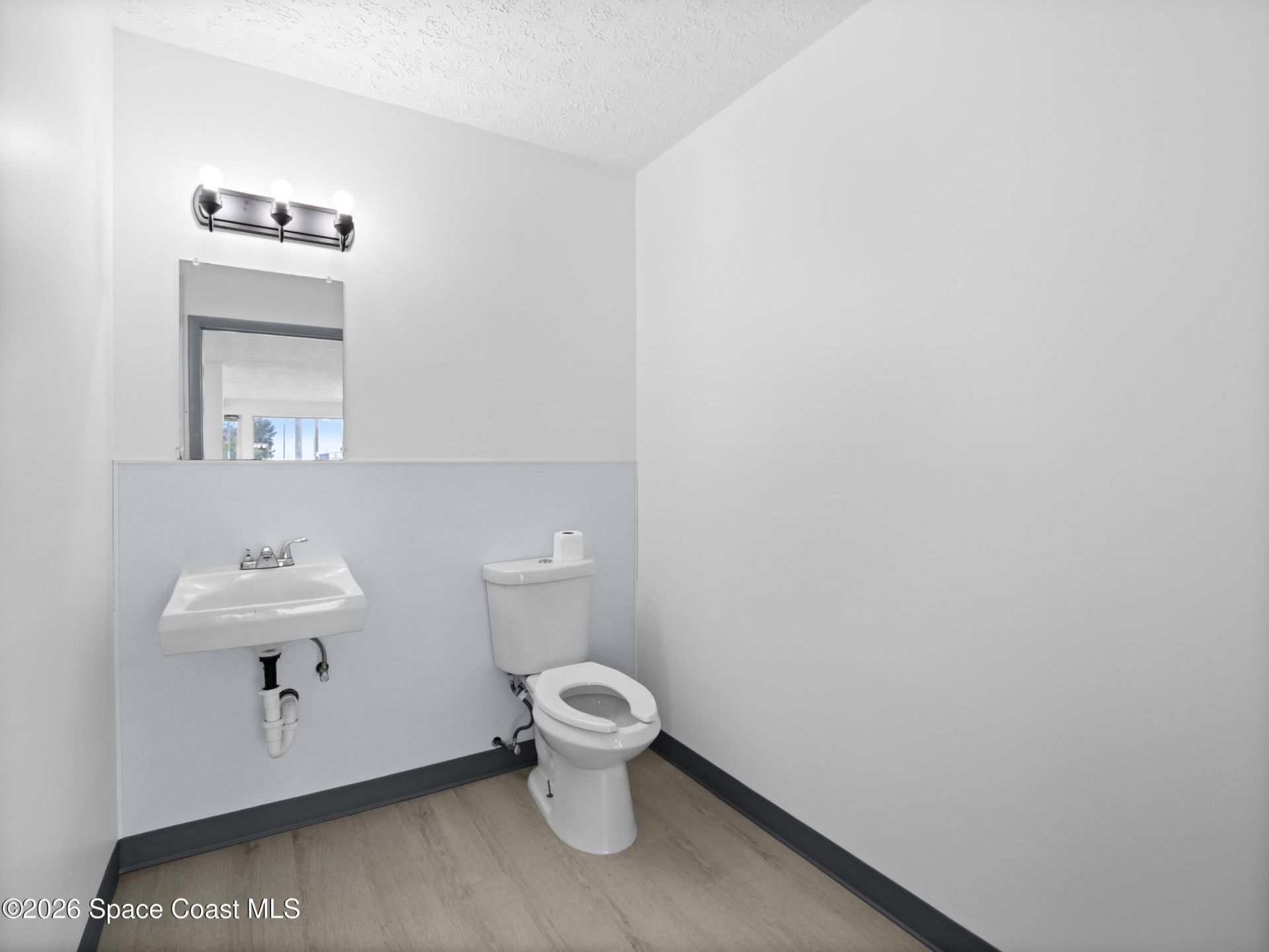 580 S Wickham Road , West Melbourne, FL 32904 Photo