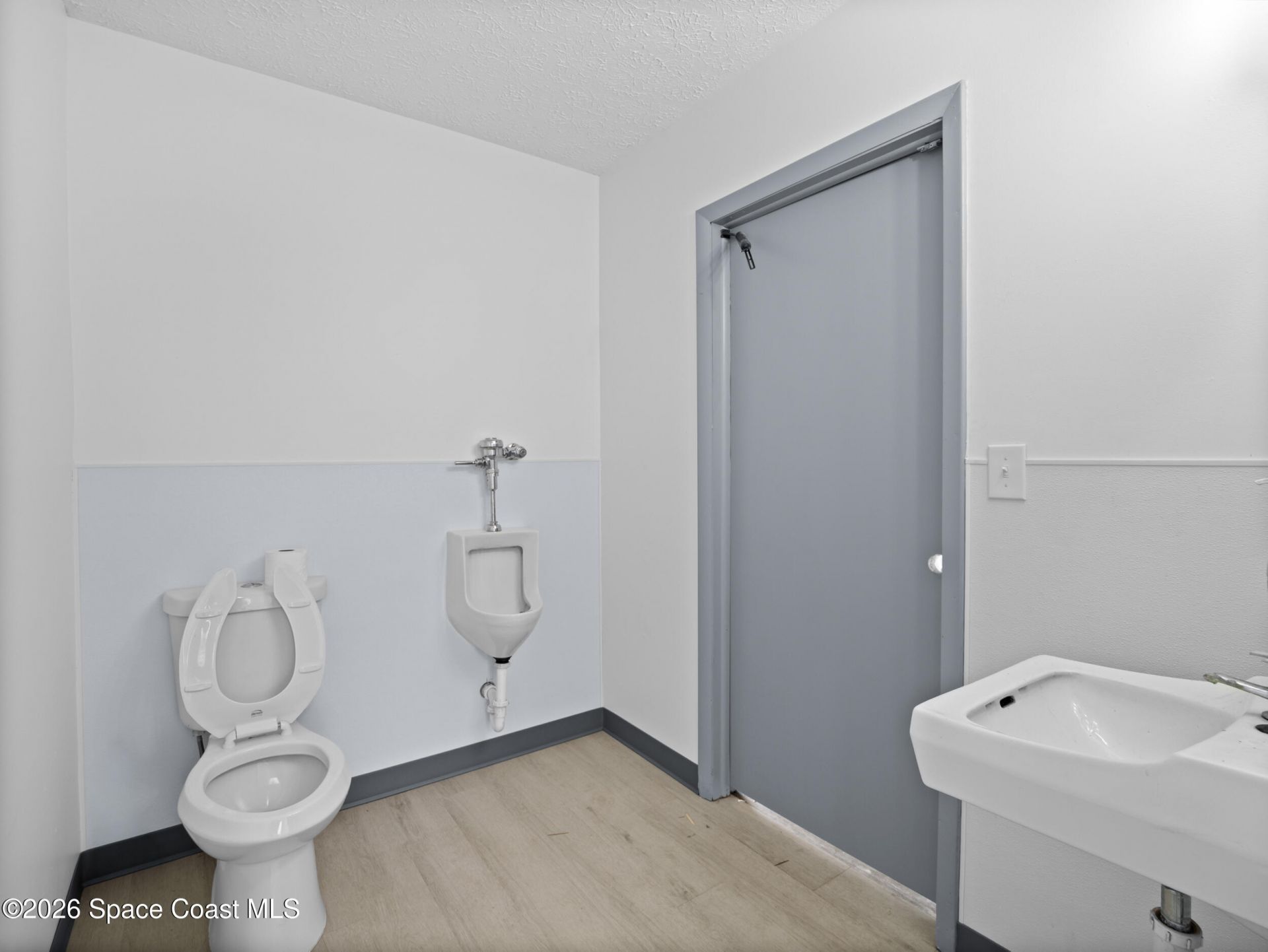 580 S Wickham Road , West Melbourne, FL 32904 Photo