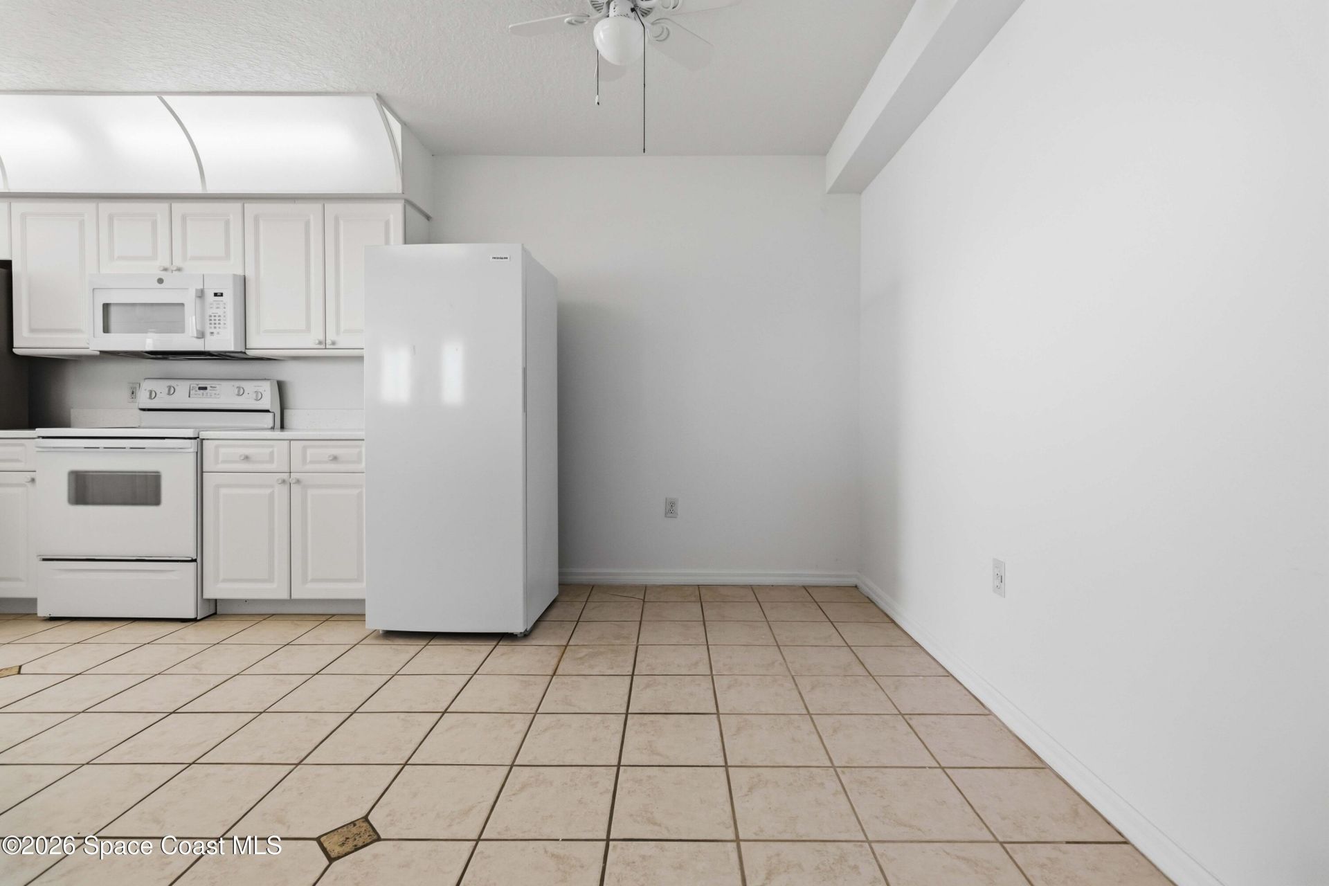 1811 Jimmy Buffett Mem Highway, Unit 2301, Indian Harbor Beach, FL 32937 Photo