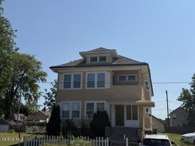 2240 Franklin Avenue, Toledo, OH 43620 Main Photo