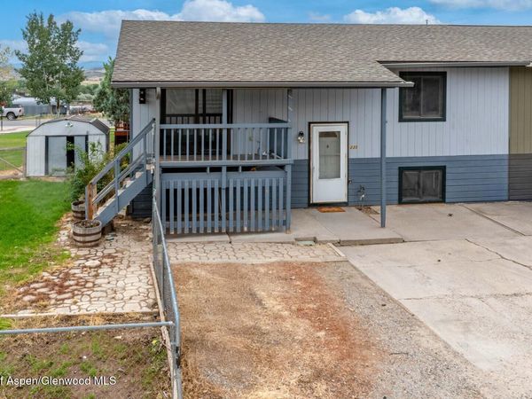 235 Cottonwood Drive, Unit 81652, New Castle, CO 81647