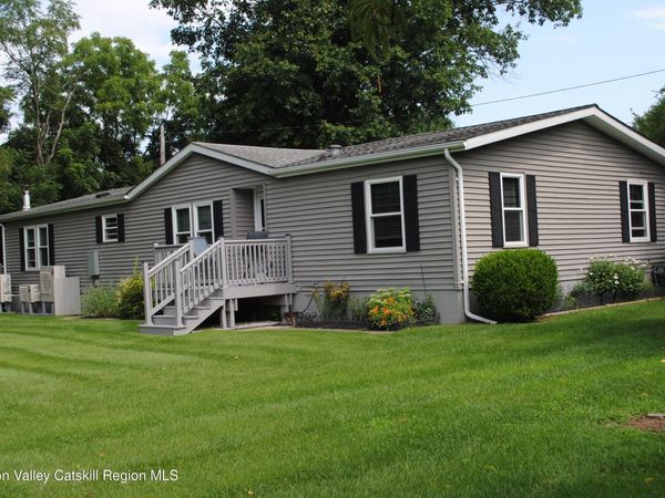 875 Neighborhood Road, Lake Katrine, NY 12449