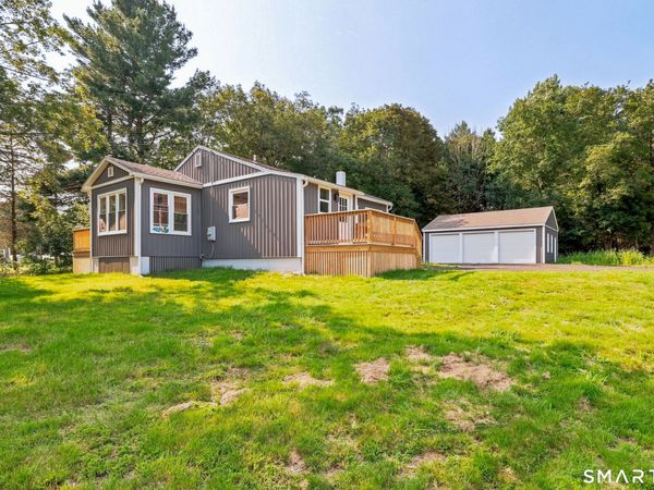 1092 Plainfield, Sterling, CT 06373