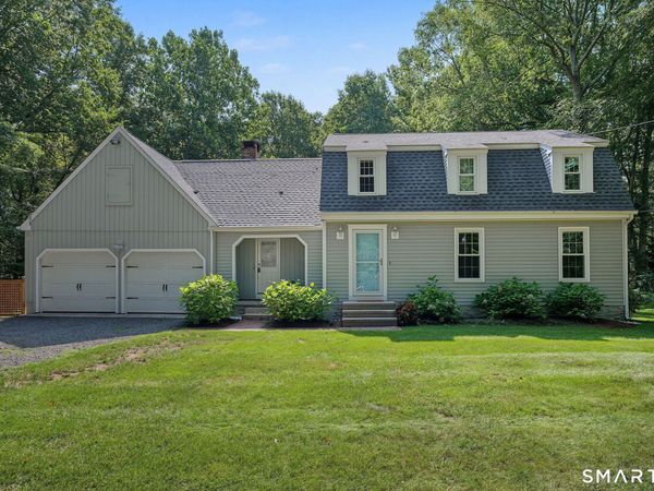 29 Flat Rock Hill, Old Lyme, CT 06371