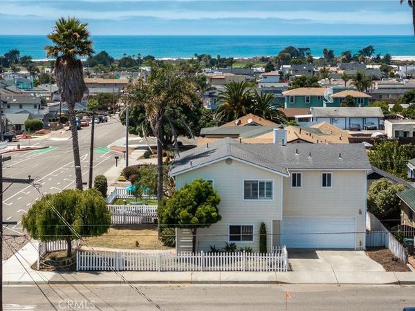581 Newport, Grover Beach, CA 93433