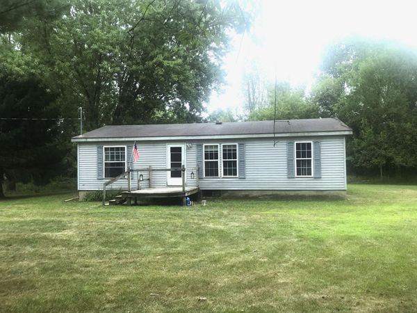 6550 1 1/2 Mile Road, East Leroy, MI 49051