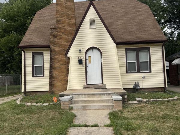 15940 Hackett Street, Detroit, MI 48227