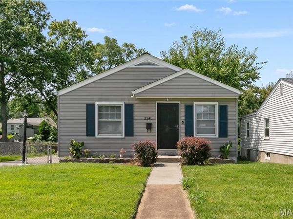 3241 Lynros Drive, St Ann, MO 63074