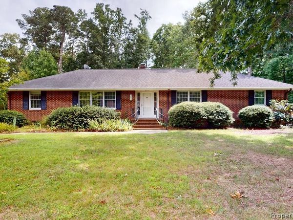 205 Meadowfield Road , Yorktown, VA 23692