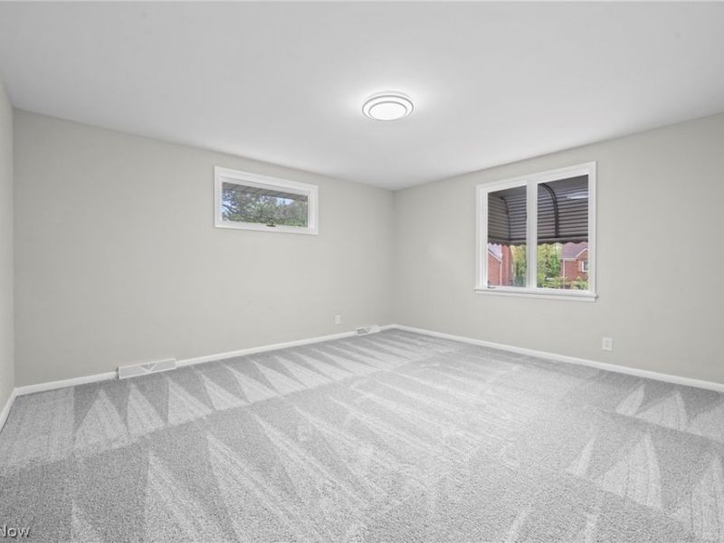 2375 Glendon Road, University Heights, OH 44118 Photo 32