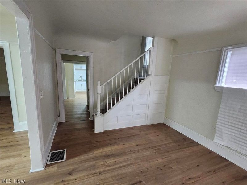 2288 E 95th Street, Cleveland, OH 44106 Photo 3