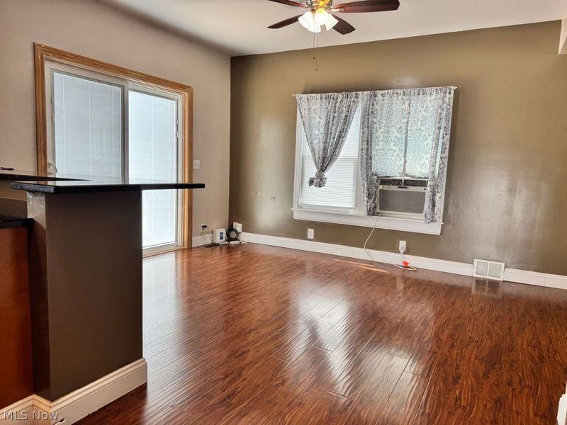 3021 Portman Avenue, Cleveland, OH 44109 Photo 18