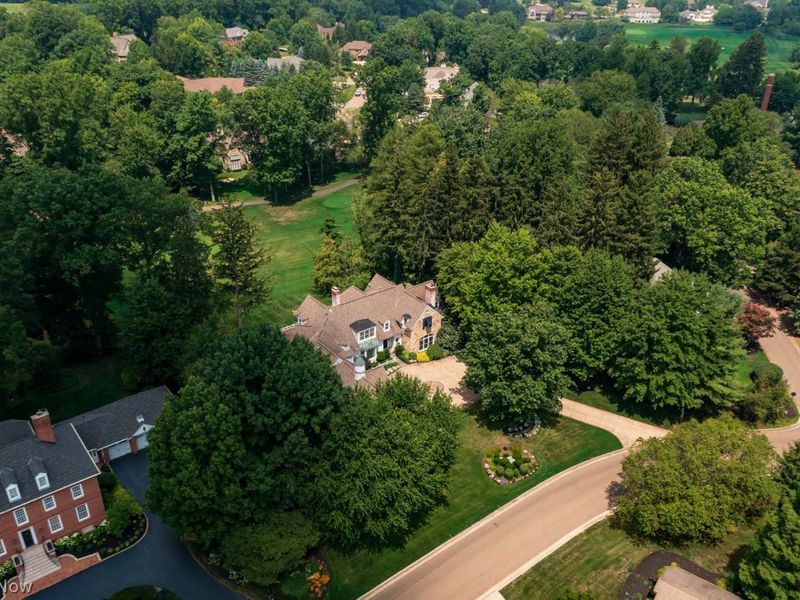 4161 Glenmoor Road NW, Canton, OH 44718 Photo 2