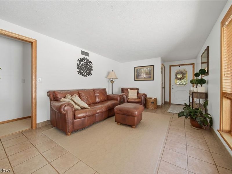 5629 N Island Drive NW, Canton, OH 44718 Photo 14
