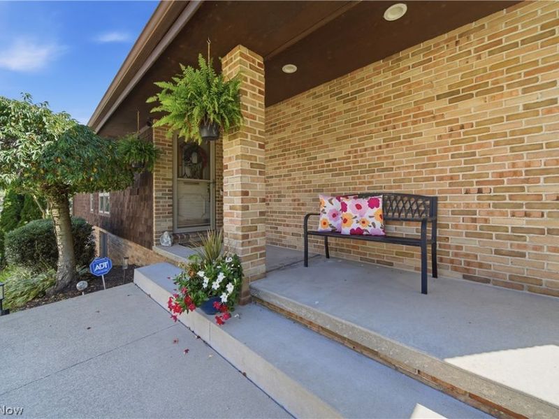 5629 N Island Drive NW, Canton, OH 44718 Photo 34