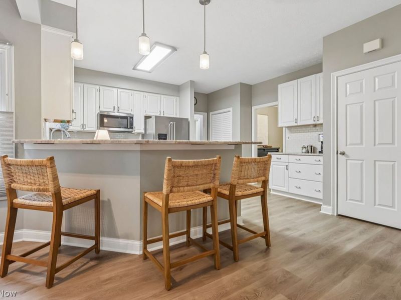 30815 Silktree Lane, Westlake, OH 44145 Photo 7