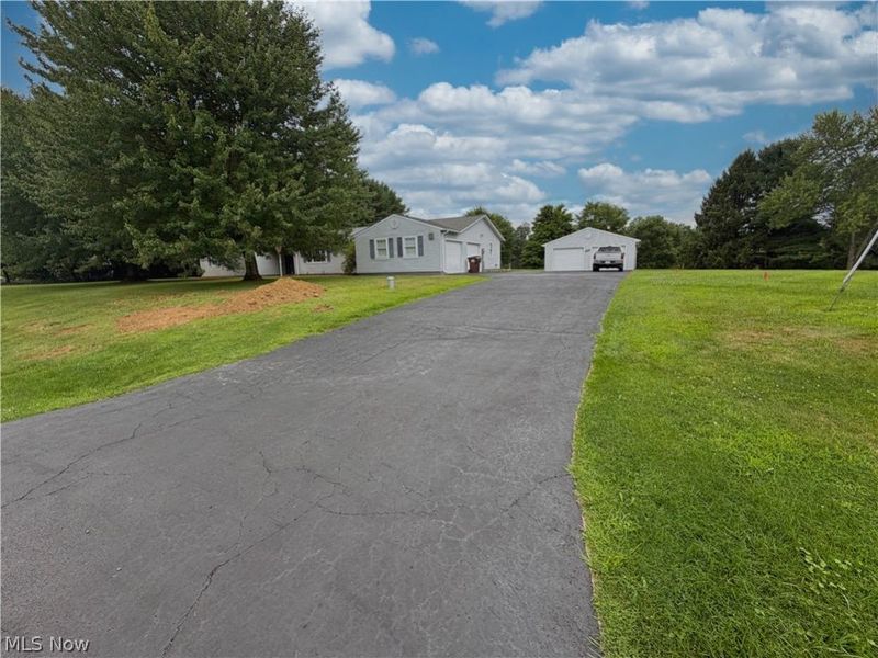 46567 Winston Drive, East Liverpool, OH 43920 Photo 1