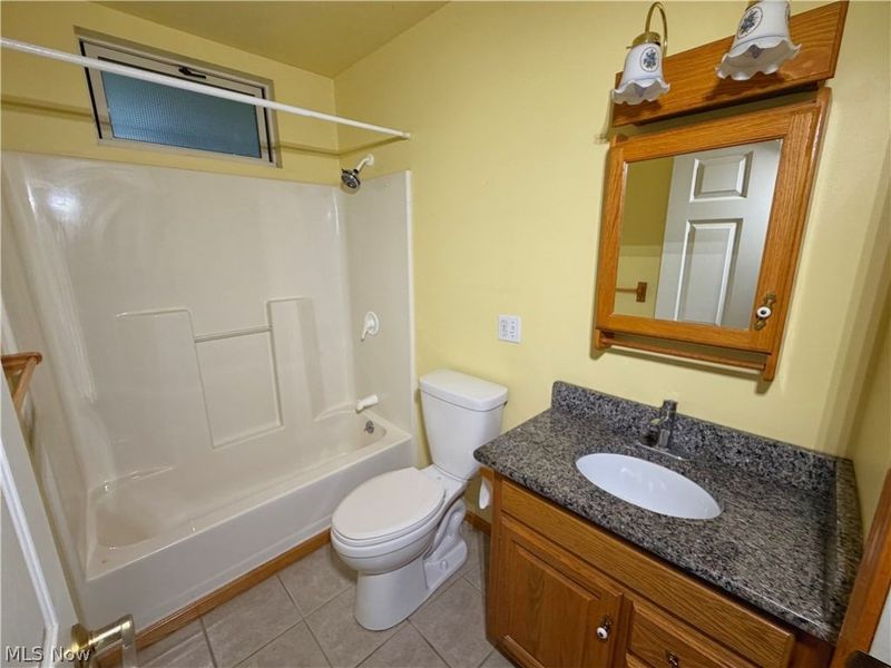 46567 Winston Drive, East Liverpool, OH 43920 Photo 22