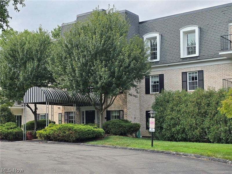1851 King James Parkway, Unit 317, Westlake, OH 44145 Photo 35