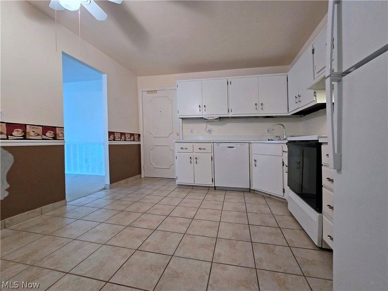 1851 King James Parkway, Unit 317, Westlake, OH 44145 Photo 45