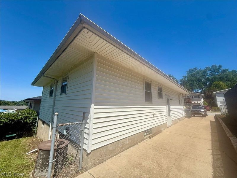 386 Fulmer Avenue, Akron, OH 44312 Photo 27