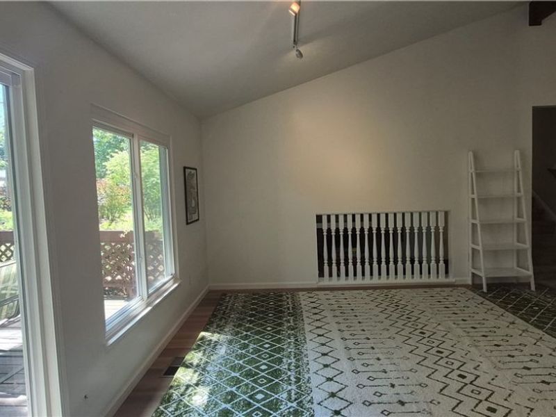 26091 Redwood Drive, Olmsted Falls, OH 44138 Photo 10
