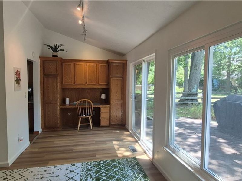 26091 Redwood Drive, Olmsted Falls, OH 44138 Photo 6