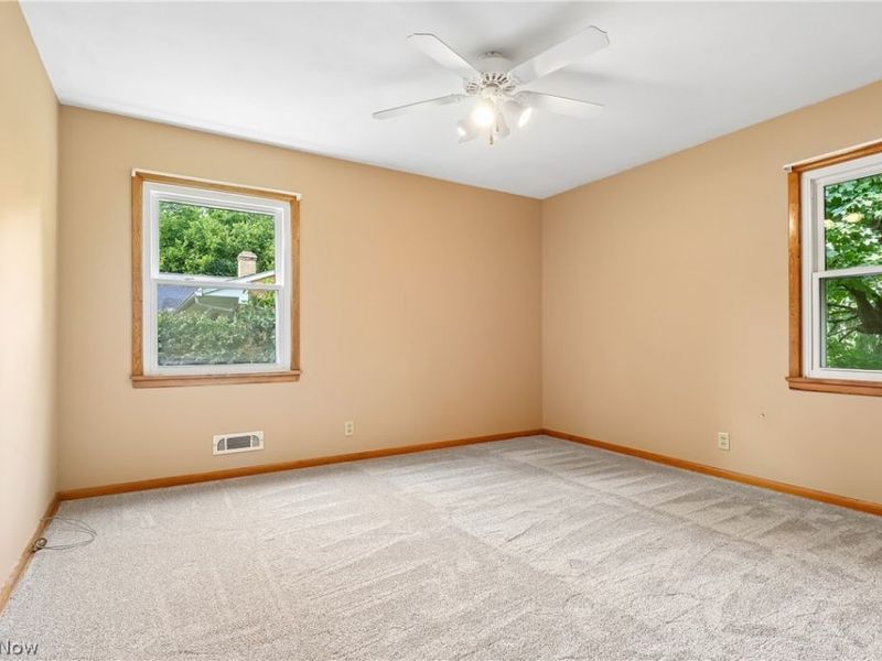 15186 Drake Road, Strongsville, OH 44136 Photo 18