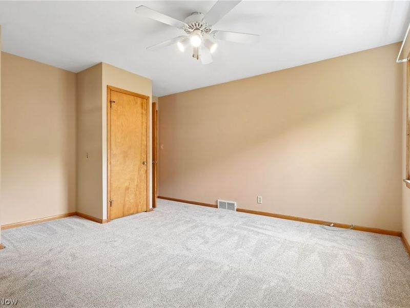 15186 Drake Road, Strongsville, OH 44136 Photo 20