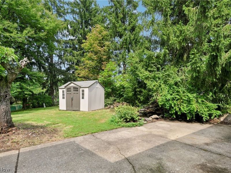 15186 Drake Road, Strongsville, OH 44136 Photo 39
